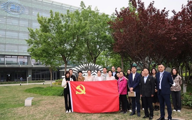 亦庄DG视讯集团组织开展“体验科技立异效果 坚定DG视讯强国战略”主题党日活动